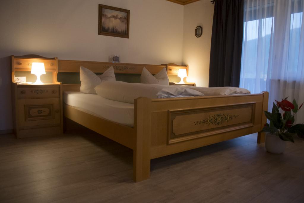 Hotel Grossbach Menzenschwand-Hinterdorf Kamer foto