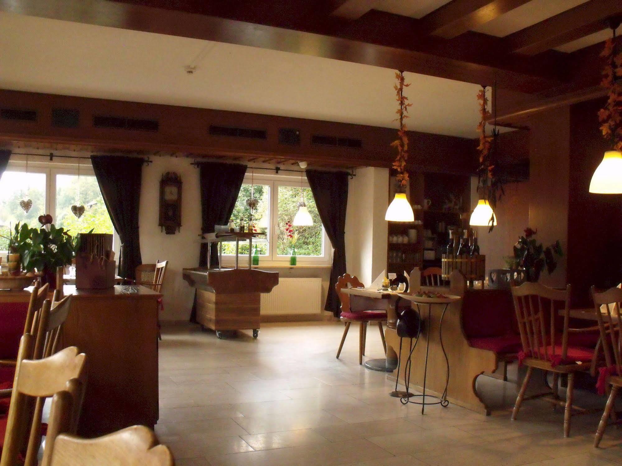 Hotel Grossbach Menzenschwand-Hinterdorf Buitenkant foto